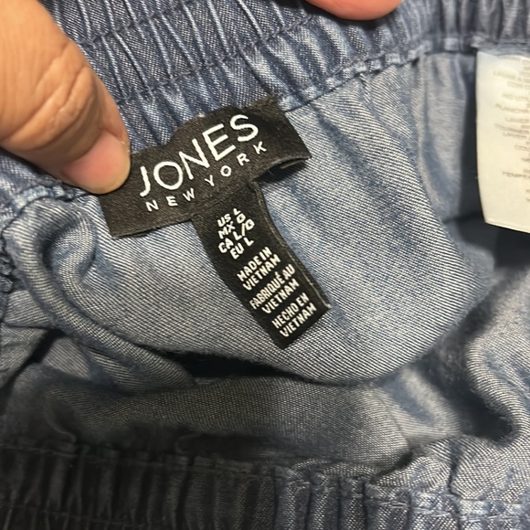 Jones New York tiered skirt - Picture 5 of 6